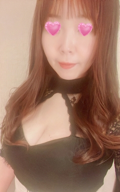 プロフィール写真2・あいな｜Marmelo ette・マルメロ・エット - 湯島のパブ/スナック