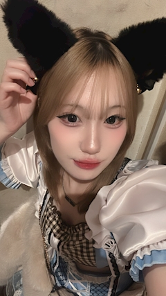 プロフィール写真4・れい｜Cafe＆Bar Doll's Cafe・ドールズカフェ - 池袋西口のコンカフェ