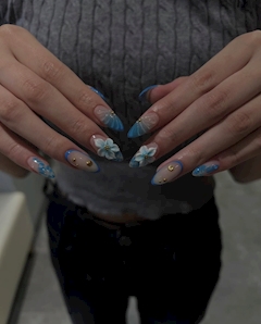 もえ「💅🩵」