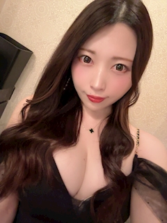 プロフィール写真8・りな|梅田 熟女キャバクラ・玉響(たまゆら)