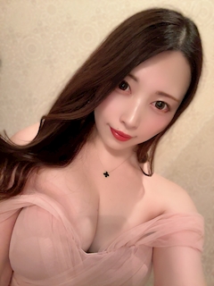 プロフィール写真5・りな|梅田 熟女キャバクラ・玉響(たまゆら)