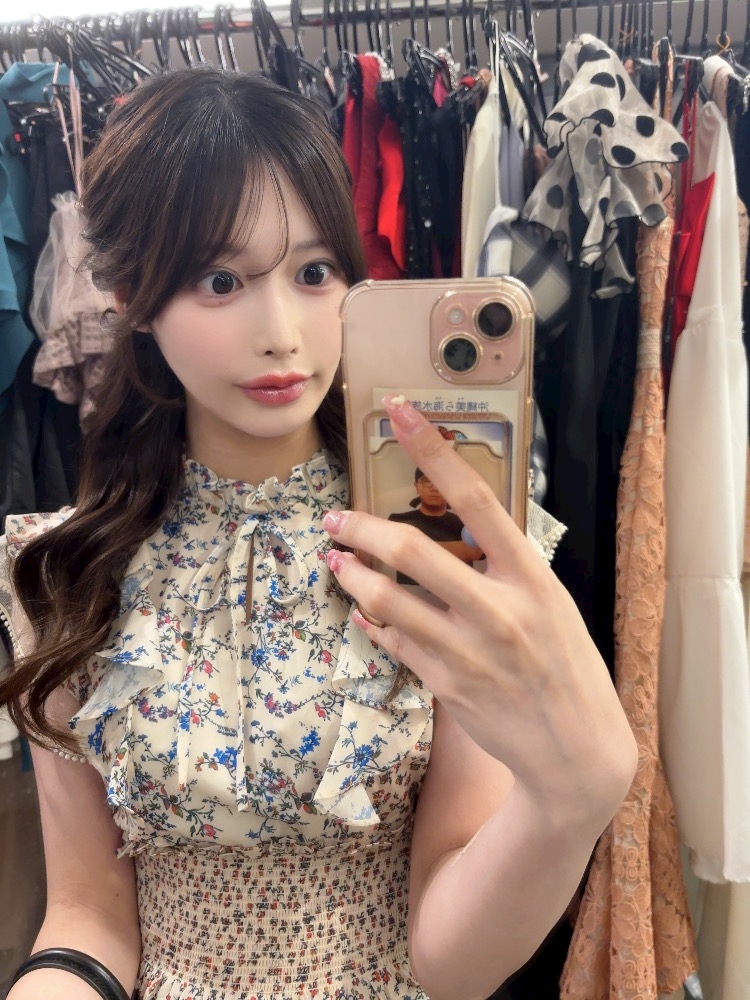 美月 もか