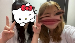ネネ「きになるなる～😳」
