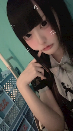 プロフィール写真1・るな｜りざれくしょん！・リザレクション！ - 梅田 堂山のコンカフェ