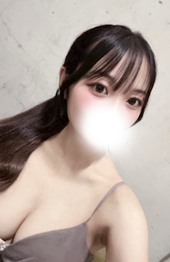 高城あみる