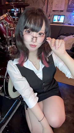 プロフィール写真5・⚡ゆる⚡|メイドロックカフェ名古屋 - 名古屋 大須のコンカフェ