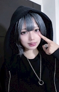 よる