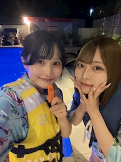 さな「2泊3日慰安旅行行ってきたよ🌟」
