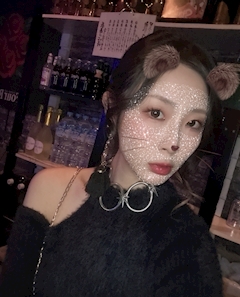 プロフィール写真4・しい|PLUS ONE・プラスワン - 平野のガールズバー