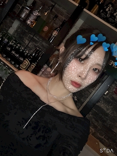 プロフィール写真3・しい|PLUS ONE・プラスワン - 平野のガールズバー
