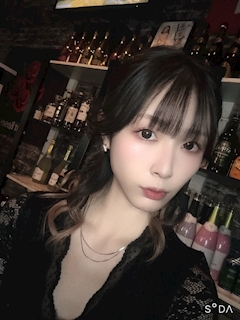 プロフィール写真5・しい|PLUS ONE・プラスワン - 平野のガールズバー