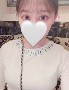 プロフィール写真3・サラ｜Avalon・アヴァロン - 名古屋 錦のキャバクラ