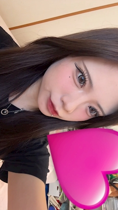 プロフィール写真13・ゆりな🐻Baccarat錦糸町🐻|Girls Bar Baccarat・バカラ - 錦糸町のガールズバー