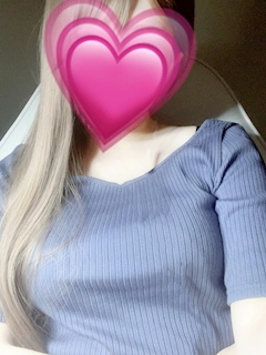 プロフィール写真1・みずき｜楽GAKU 金山本店・ガク - 名古屋 金山の熟女パブ/熟女キャバクラ