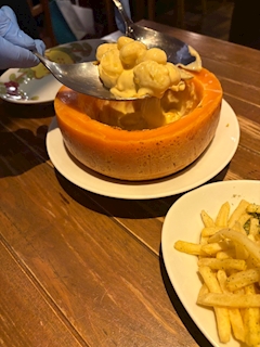 あや