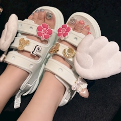 じゅり໒꒰ྀི∩˃ ᵕ ˂∩꒱ྀི১