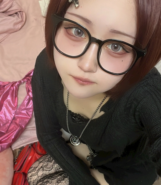 プロフィール写真4・₊‧꒰ა.びび+｡.໒꒱°🥀*。｜木屋町 コンカフェ・キュートエーキョウト