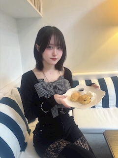 プロフィール写真8・₊‧꒰ა.びび+。.໒꒱°🥀*。|木屋町 コンカフェ・キュートエーキョウト
