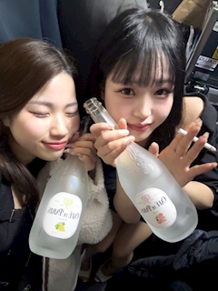 あゆ「憂鬱月曜🌧️‼️‼️」