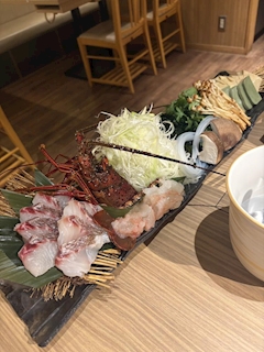 みり「出勤！」
