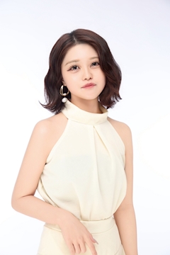 プロフィール写真1・みお｜STORM・ストーム - 池袋西口のキャバクラ