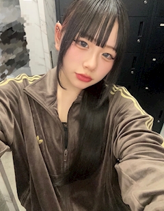 プロフィール写真3・もも❣️AILESS❣️|AILESS・エス - 錦糸町駅南口のガールズバー