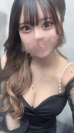 ゆい【錦糸町享楽☀️】「ろんぐ！」