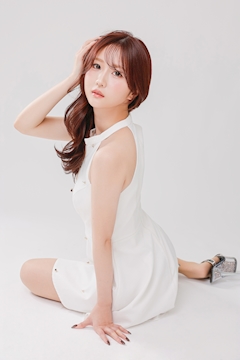 プロフィール写真4・綾瀬 えりか｜BARCELONA Fillia・フィリア - すすきのニュークラブ（キャバクラ）