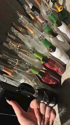 プロフィール写真5・🦄ྀིちふゆ🦄｜luxury lounge A l'aise 大分・ラグジュアリーアレーズオオイタ - 大分市・都町のキャバクラ