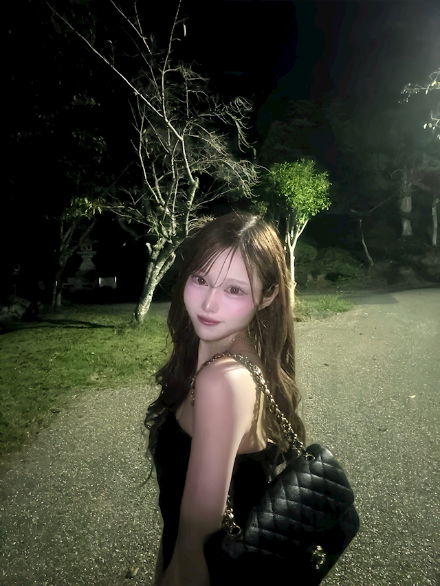 プロフィール写真4・アキ｜