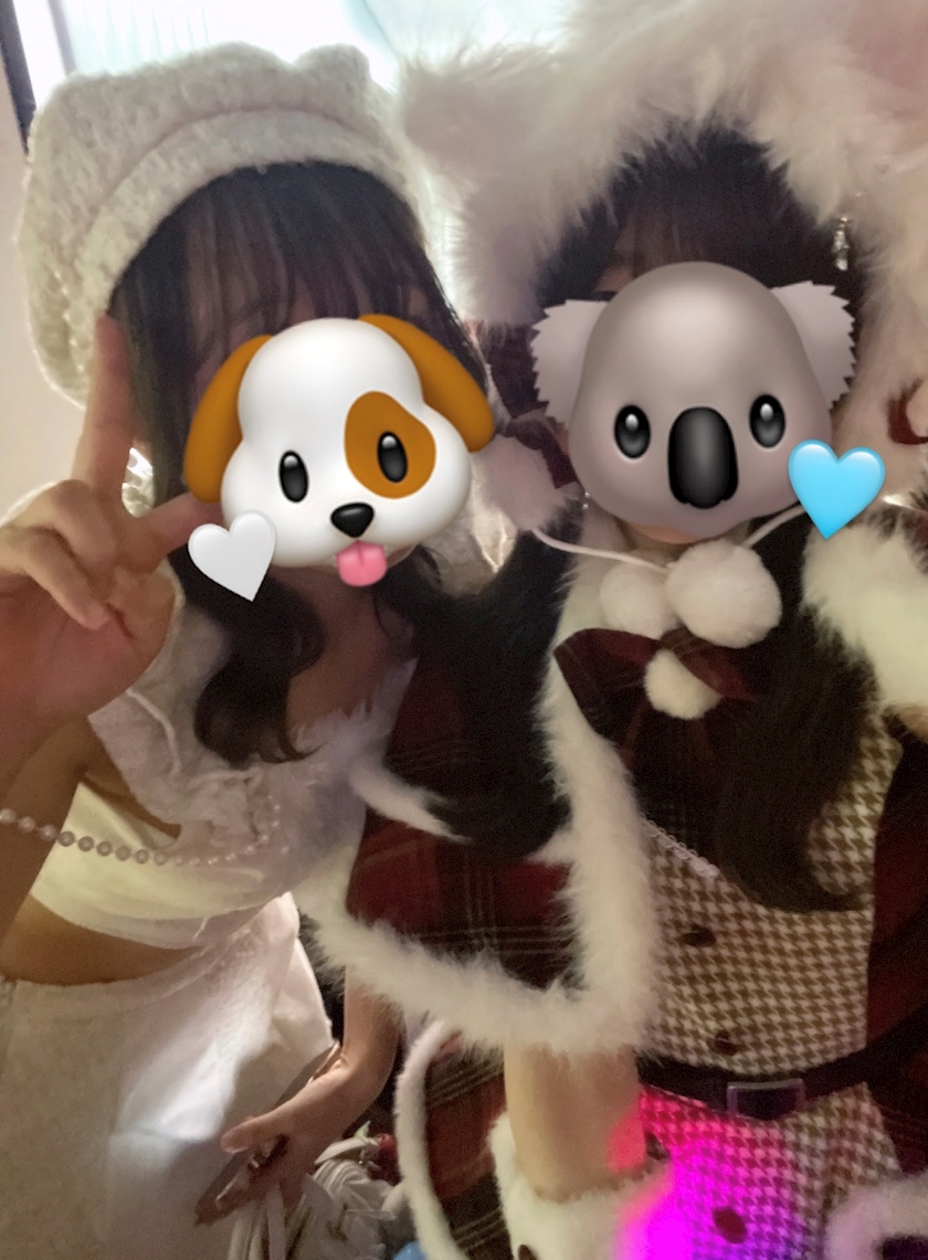 キャスト同士で撮影した仲良し写真