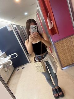 プロフィール写真12・まなみ｜GIRLS BAR SHIRO・シロ - 湯島・上野のガールズバー