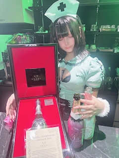 プロフィール写真1・ろん｜Cafe&Bar あるこほりっく - 名古屋 大須のコンカフェ