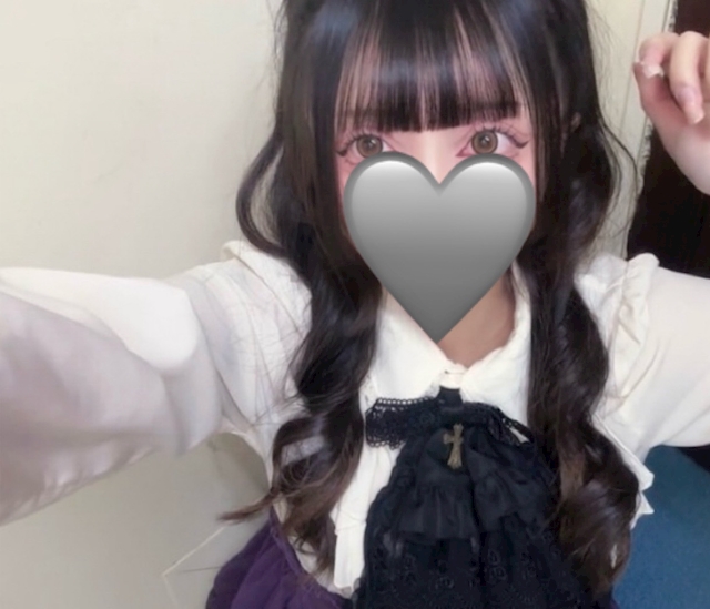 はくあ 黒猫と月