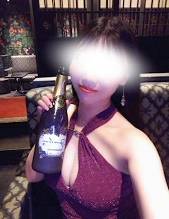 プロフィール写真2・碧崎 あらん💚|楽GAKU 金山本店・ガク - 名古屋 金山の熟女パブ/熟女キャバクラ