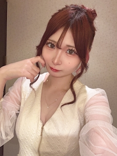 あい🐣💓（雛鳥 藍）「珍しい髪型😸」