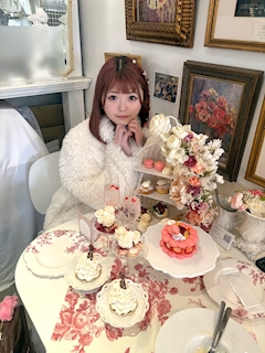 プロフィール写真6・🩵💜💖すぴか💖💜🩵|焼肉とバニーガール梅田東通り店 - 堂山町のガールズバー