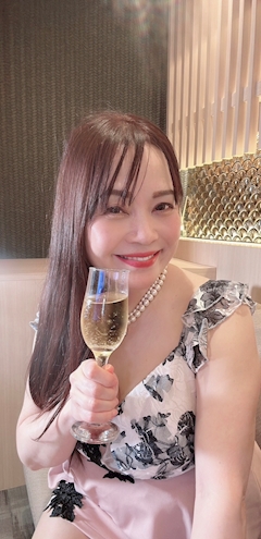 プロフィール写真9・赤川しおり｜新橋 熟女キャバクラ・SHUNGA