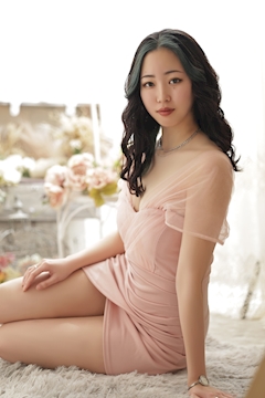 プロフィール写真4・二階堂 さとみ｜NEW CLUB PiNK・ピンク - 名古屋 錦のキャバクラ