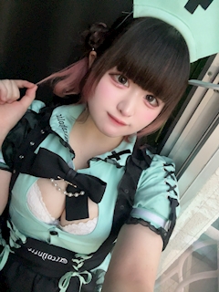 プロフィール写真3・もちこ|Cafe&Bar あるこほりっく - 名古屋 大須のコンカフェ