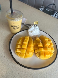まひろ「✌🏻」