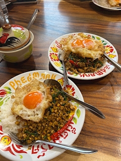 まひろ「🇹🇭」