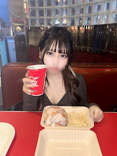 プロフィール写真1・なお|AIR+HOUSE・エアハウス - 西田辺のスナック