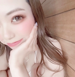 プロフィール写真2・くるみ｜FUNG・ファング - 三宮のスナック