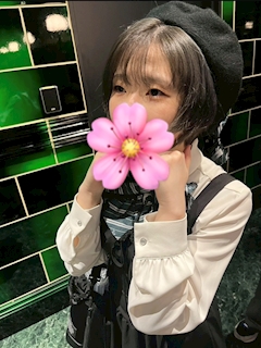 プロフィール写真11・みやび｜Concafe & Lounge Hi-Potion・ハイポーション - 池袋東口のコンカフェ