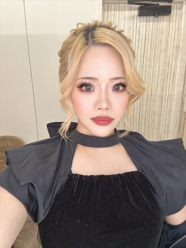 プロフィール写真2・🐵れん🐵‎🤍💋｜ミナミ ラウンジ・白い虹