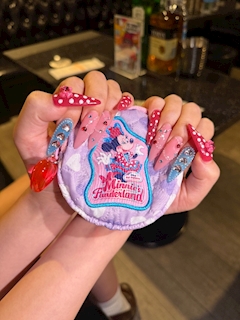 みみ「ネイルしたのっﾐﾃﾐﾃﾐﾃﾐﾃﾐﾃﾐﾃ👀💗」