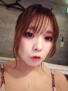 プロフィール写真2・めい｜bar lounge W - すすきのスナック