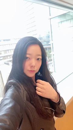 プロフィール写真5・りあ【歌舞伎町NEO】｜昼夜Girls Bar NEO 新宿店・ネオ - 歌舞伎町のガールズバー