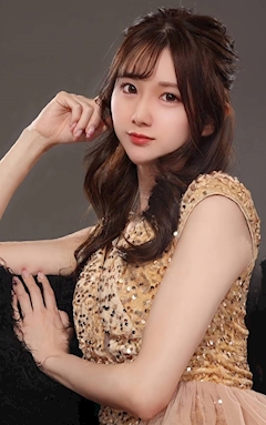 プロフィール写真1・藤崎　なこ｜名古屋 錦 キャバクラ・カゲロウ